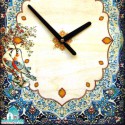 ساعت دیواری چوبی خاتم کاری طرح نقاشی گل و مرغ اندازه 60×50 سانتیمتر ساعت دیواری خاتم کاری